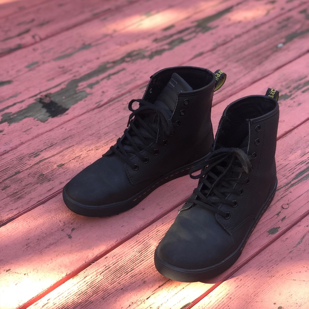 Doc Martens black Sheridan Matte casual boots